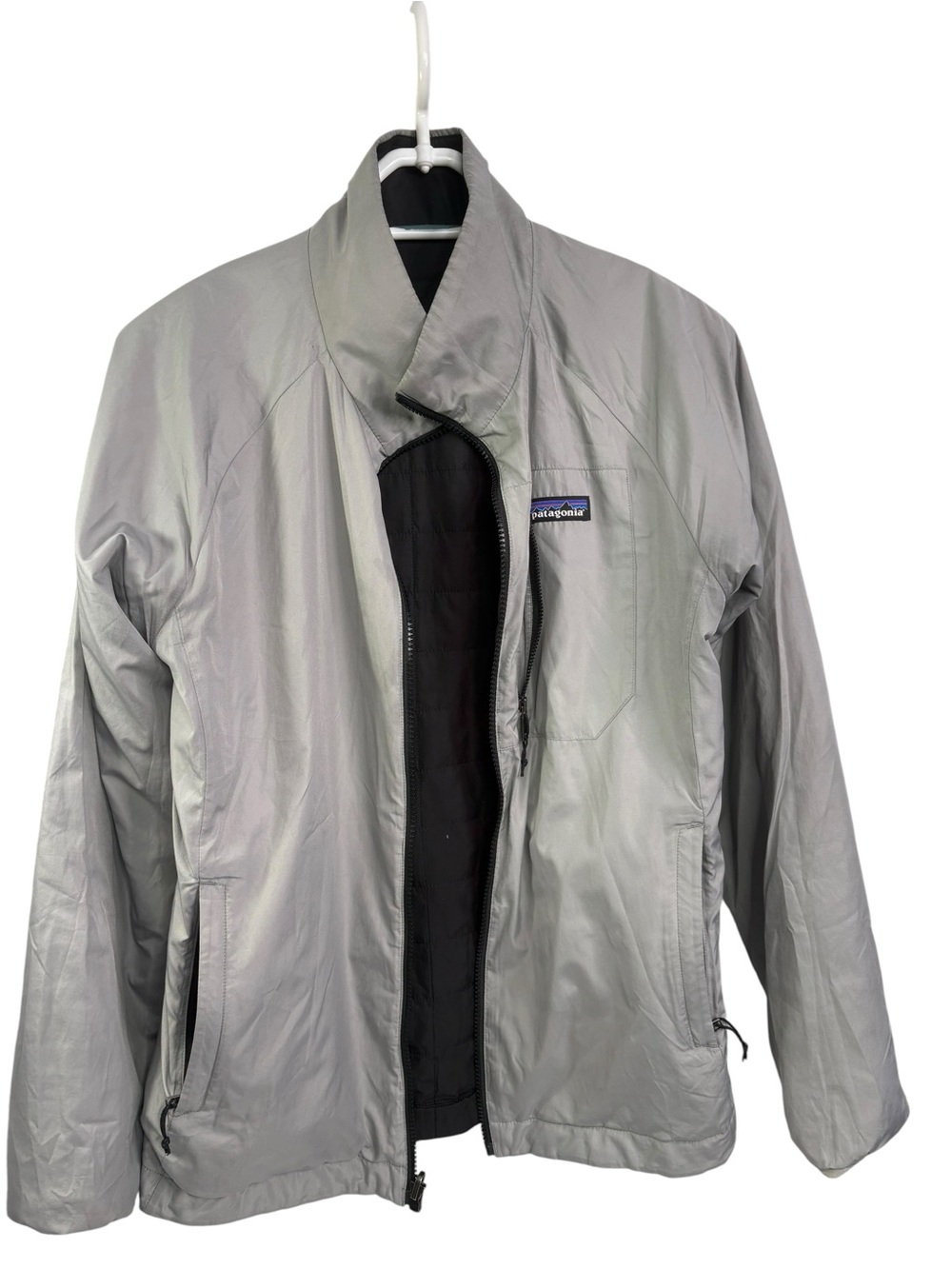 Patagonia Women's Lightweight reversible Quilted Jacket Charcoal Gray and Black - Picture 4 of 7